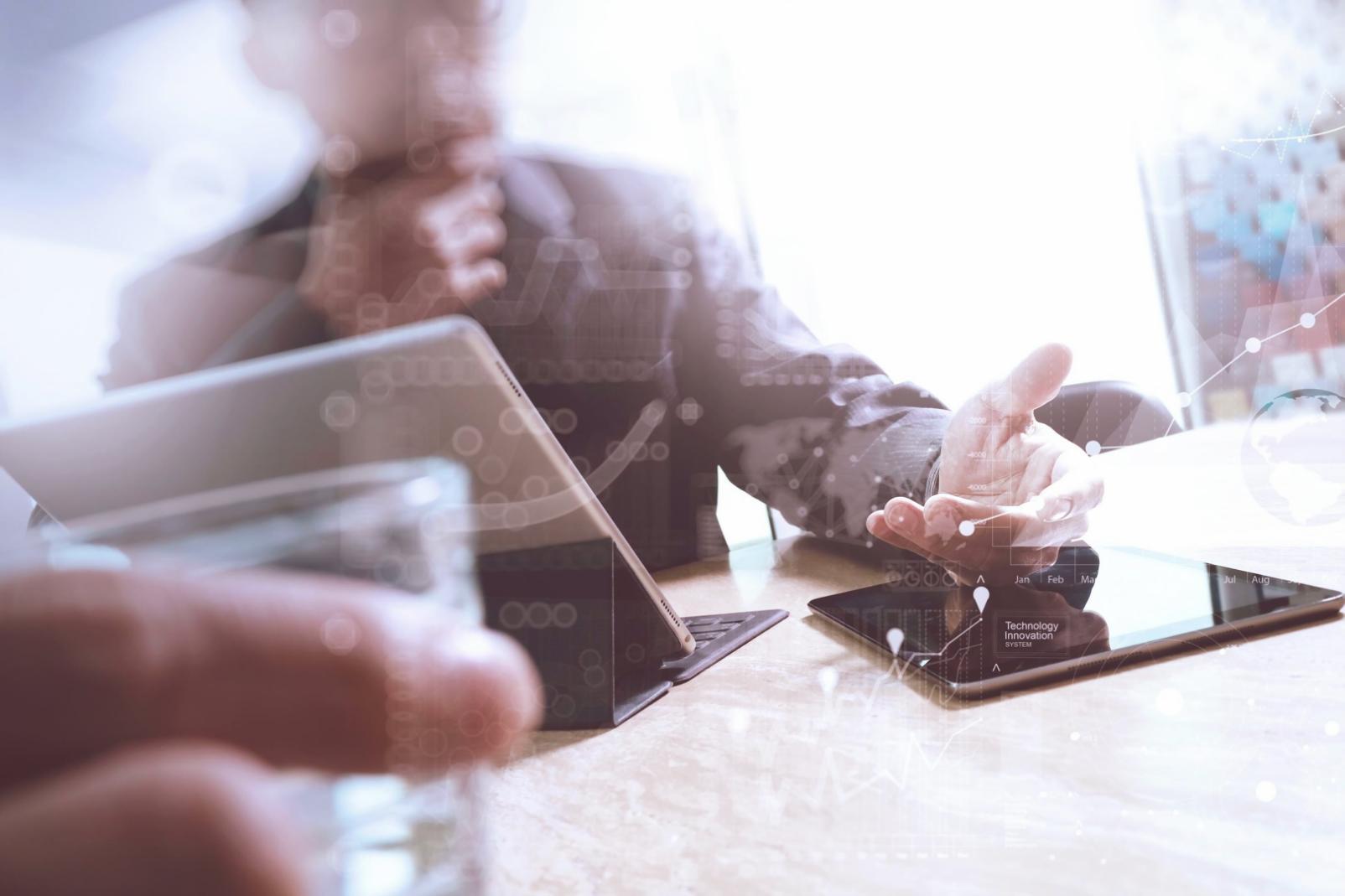 Praxisnahe Lernmaterialien und Dokumentation